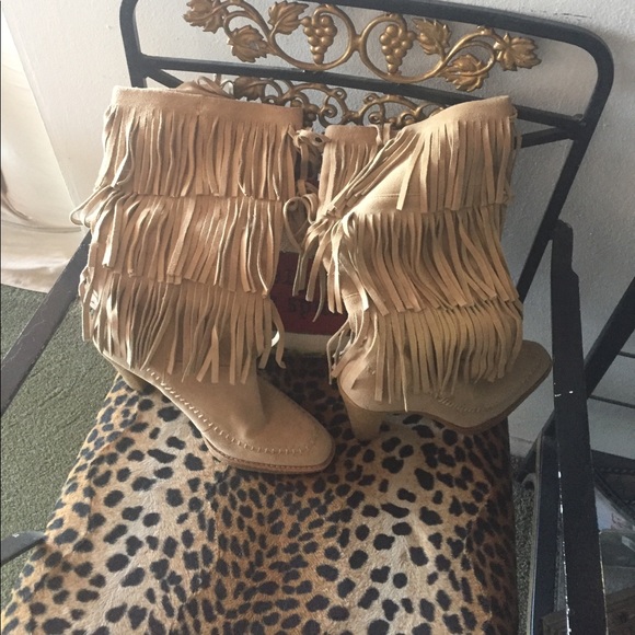 COPY - Michael Kors fringed suede boots - Picture 6 of 7
